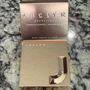 Jaclyn Cosmetics Luminous Powder shade Carats NEW IN BOX! RARE!